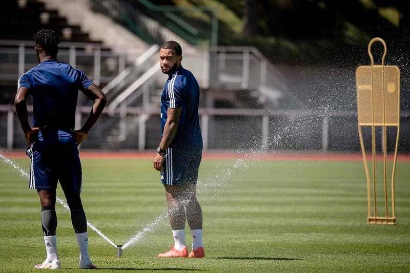 关于里昂客场击败第戎，继续豪取三分的信息