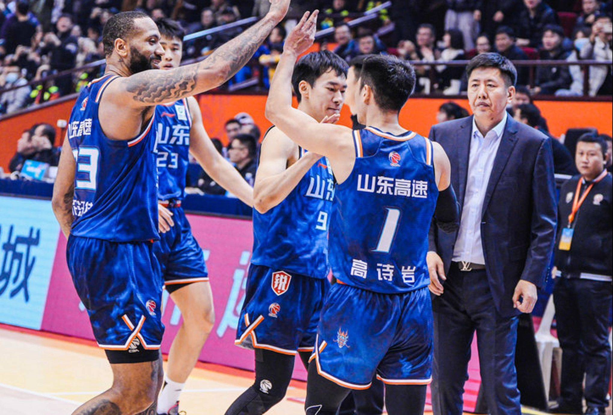 全新挑战即将开始，球队备战全力以赴的简单介绍