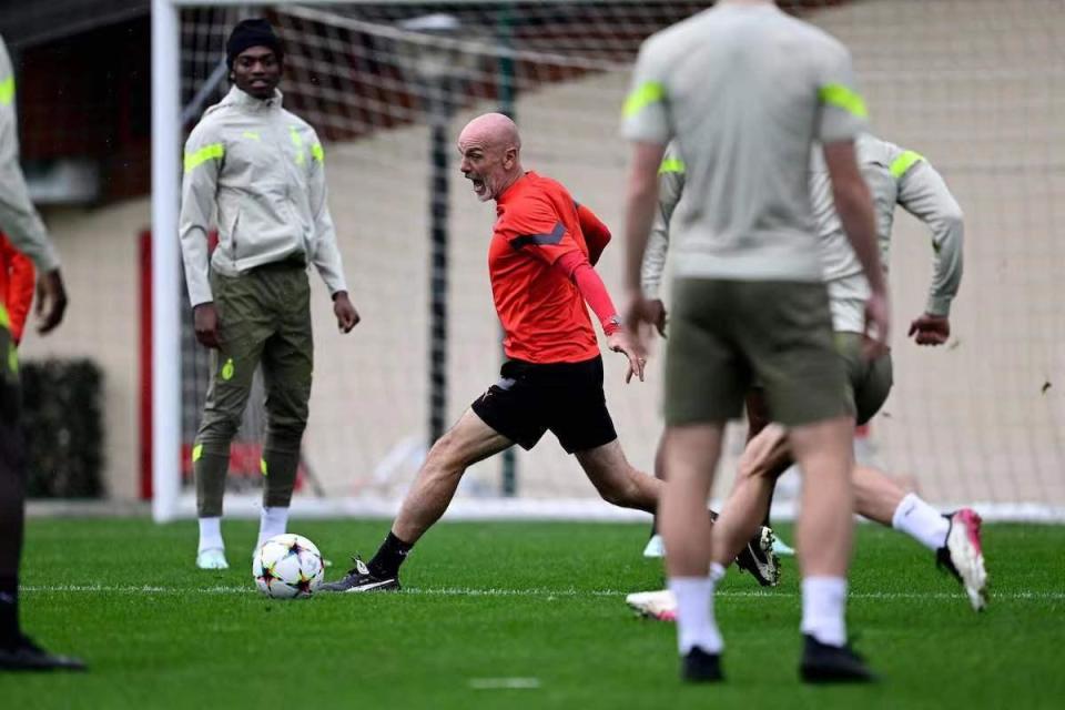 包含罗马队客场奋力一搏，可惜告负的词条