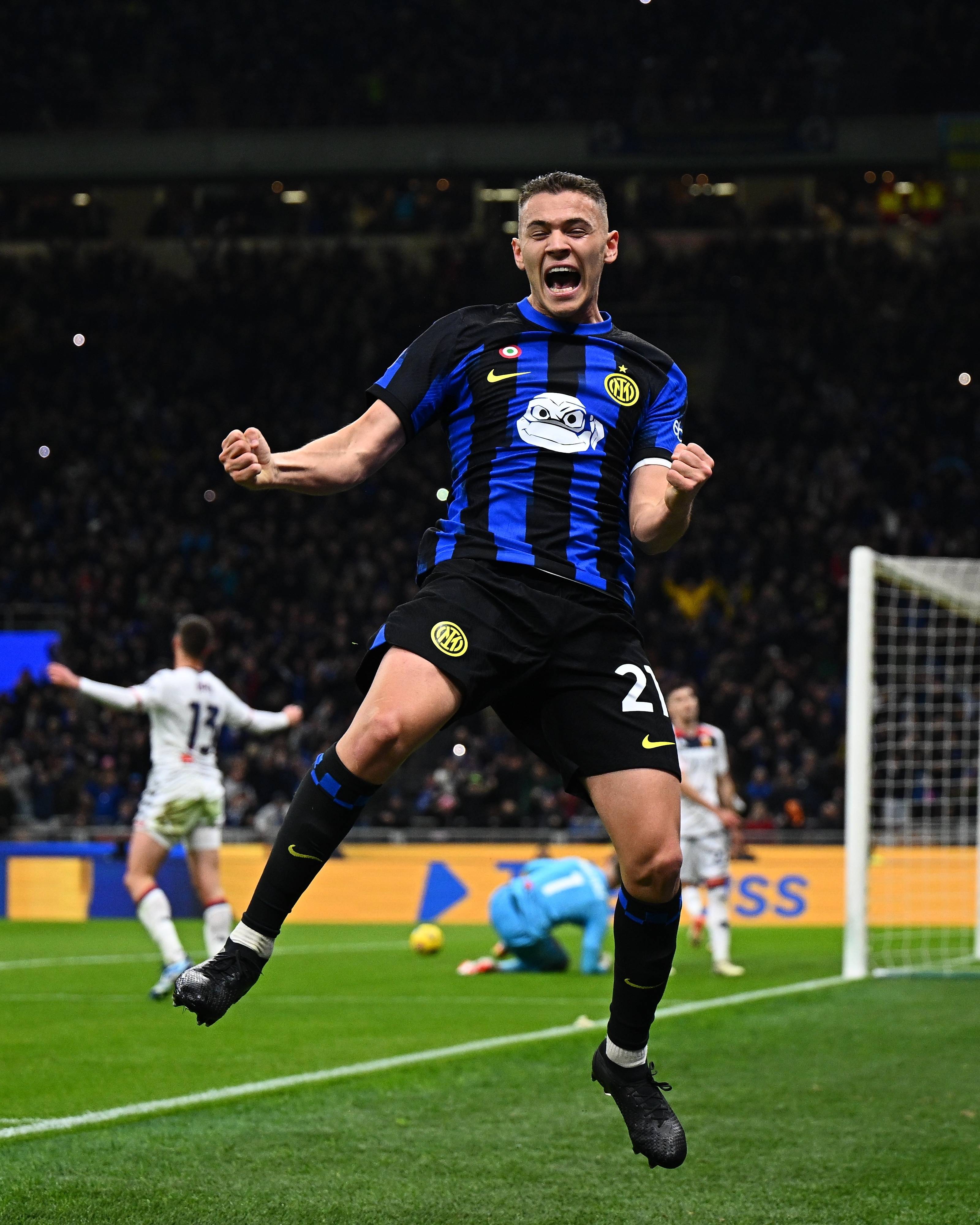 包含热那亚胜国米，豪取榜首宝座的词条