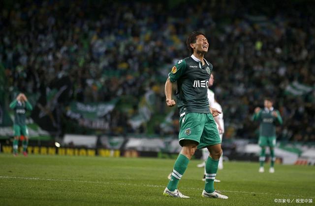 客战之师踢出进攻火力，轻松取胜对手