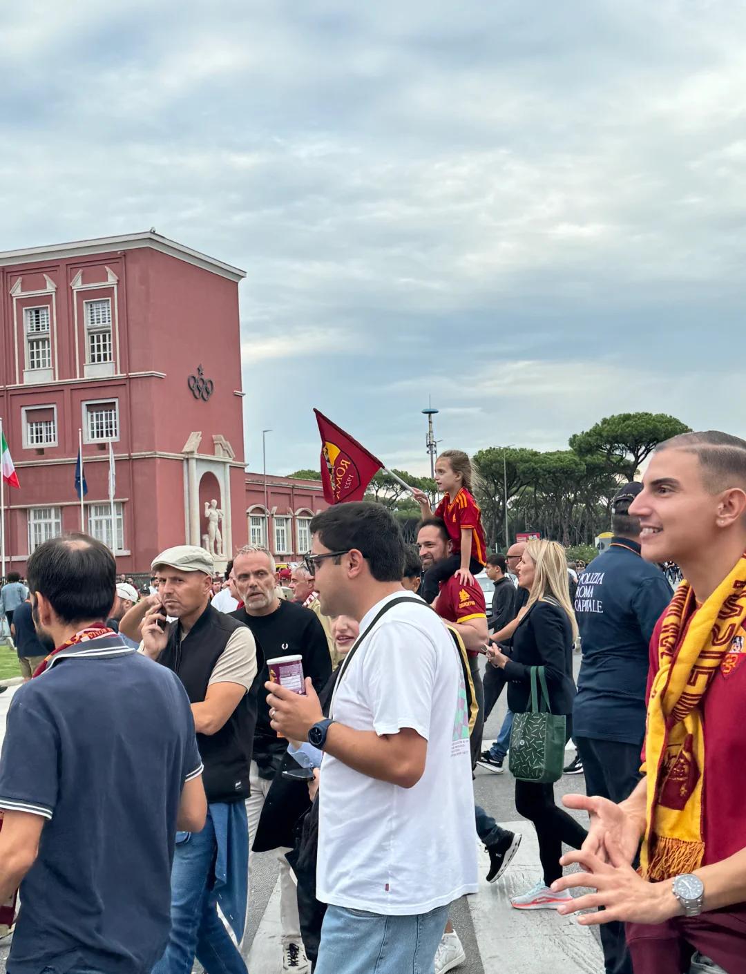 沸腾的欧洲足球舞台，强强争霸的简单介绍