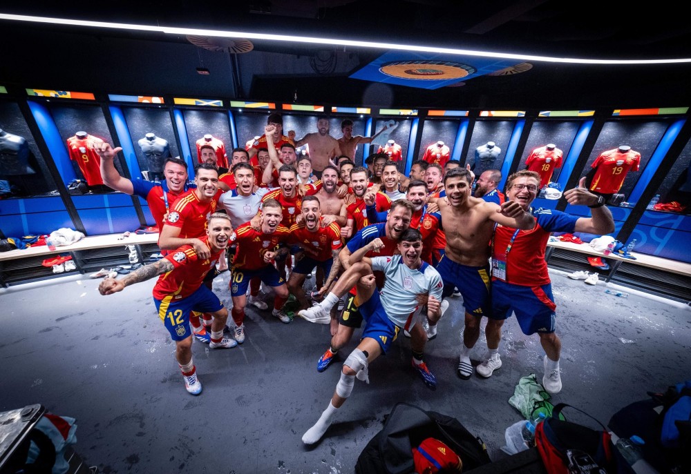 爱游戏登录-安哥拉足球队举办慈善足球比赛