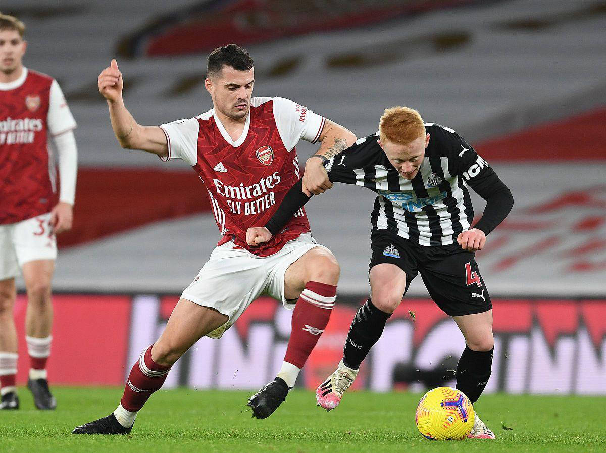 爱游戏登录入口-关于纽卡斯尔联主场击败对手，继续保持领先的信息