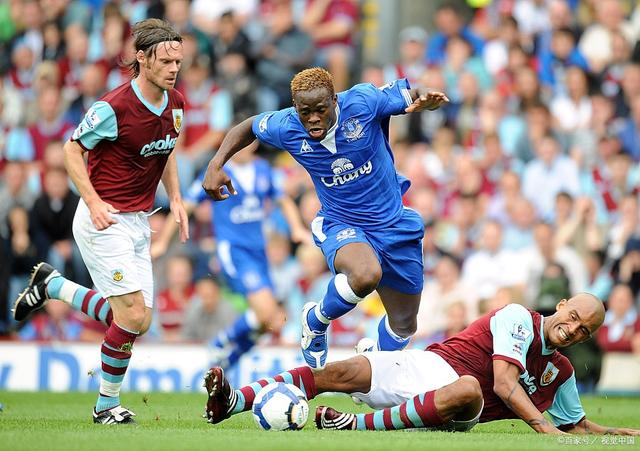 爱游戏亚洲官网-狼队客场战胜伯恩利，豪取五连胜