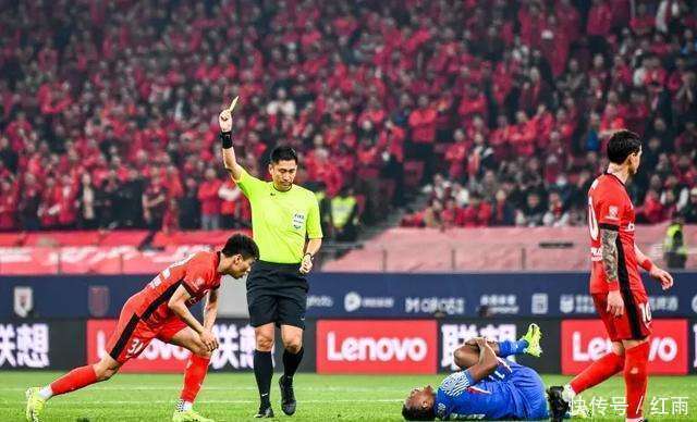 南亚球员心情低落，亚冠淘汰赛敲响警钟的简单介绍