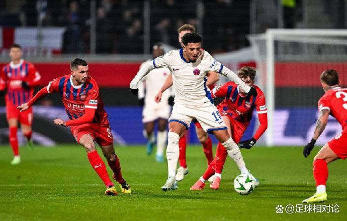 爱游戏网页版登录入口-切尔西主场击败埃弗顿，稳住欧冠席位