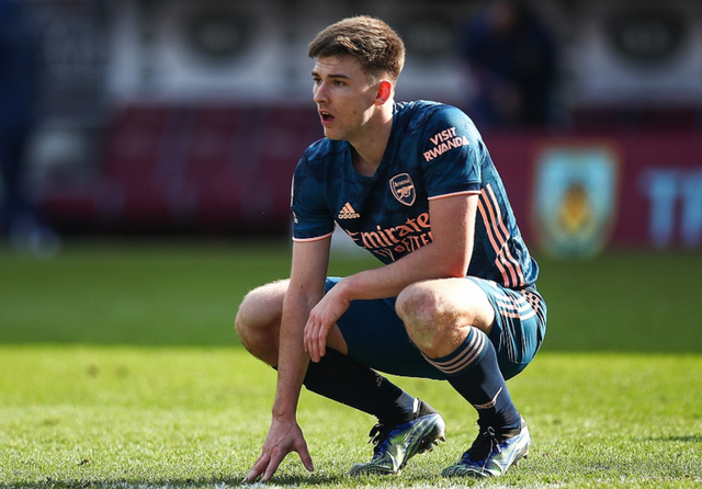 罗兰临危受命，客场战平对手