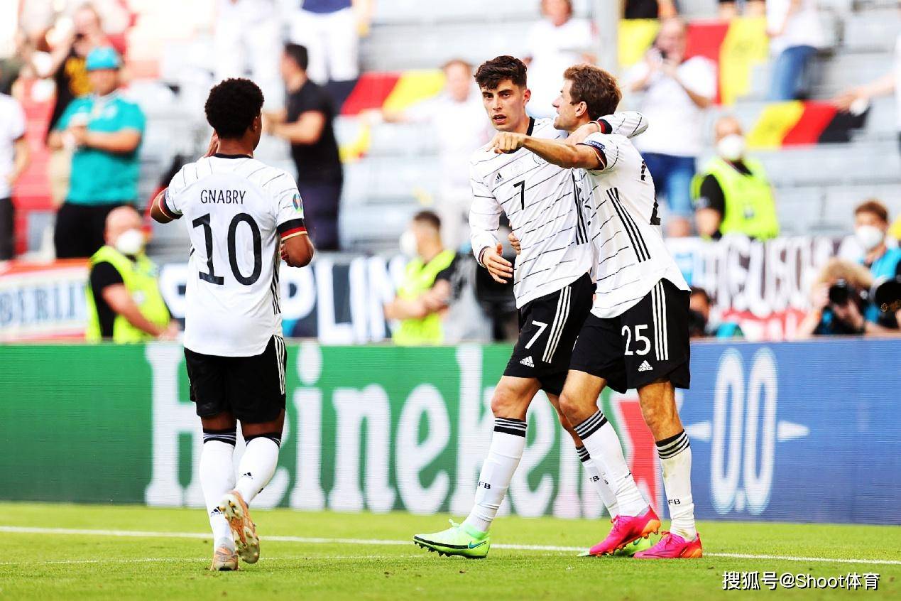 白俄罗斯队战胜欧洲杯冠军意大利,一触即发 白俄罗斯队战胜欧洲杯冠军意大利,一触即发