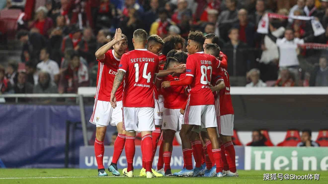 包含俄罗斯联赛中一支实力球队补强进攻线,力争夺冠的词条 包含俄罗斯联赛中一支实力球队补强进攻线,力争夺冠的词条