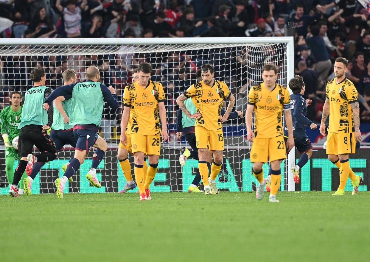 博洛尼亚球队进行了严格的训练备战下一场比赛的简单介绍